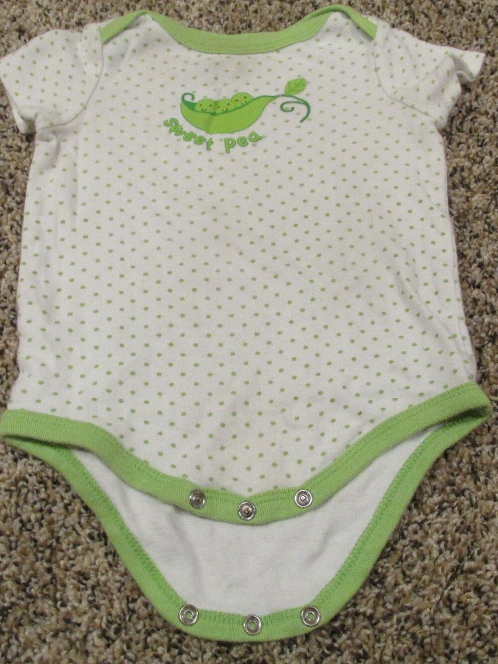 Circo One Piece Bodysuit Infant Girls Size 6M Green White‎ Polka Dot Sweet Pea